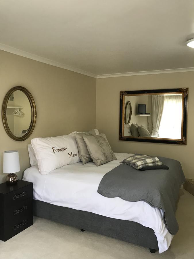 Francolin Manor Bed & Breakfast Херманус Екстериор снимка