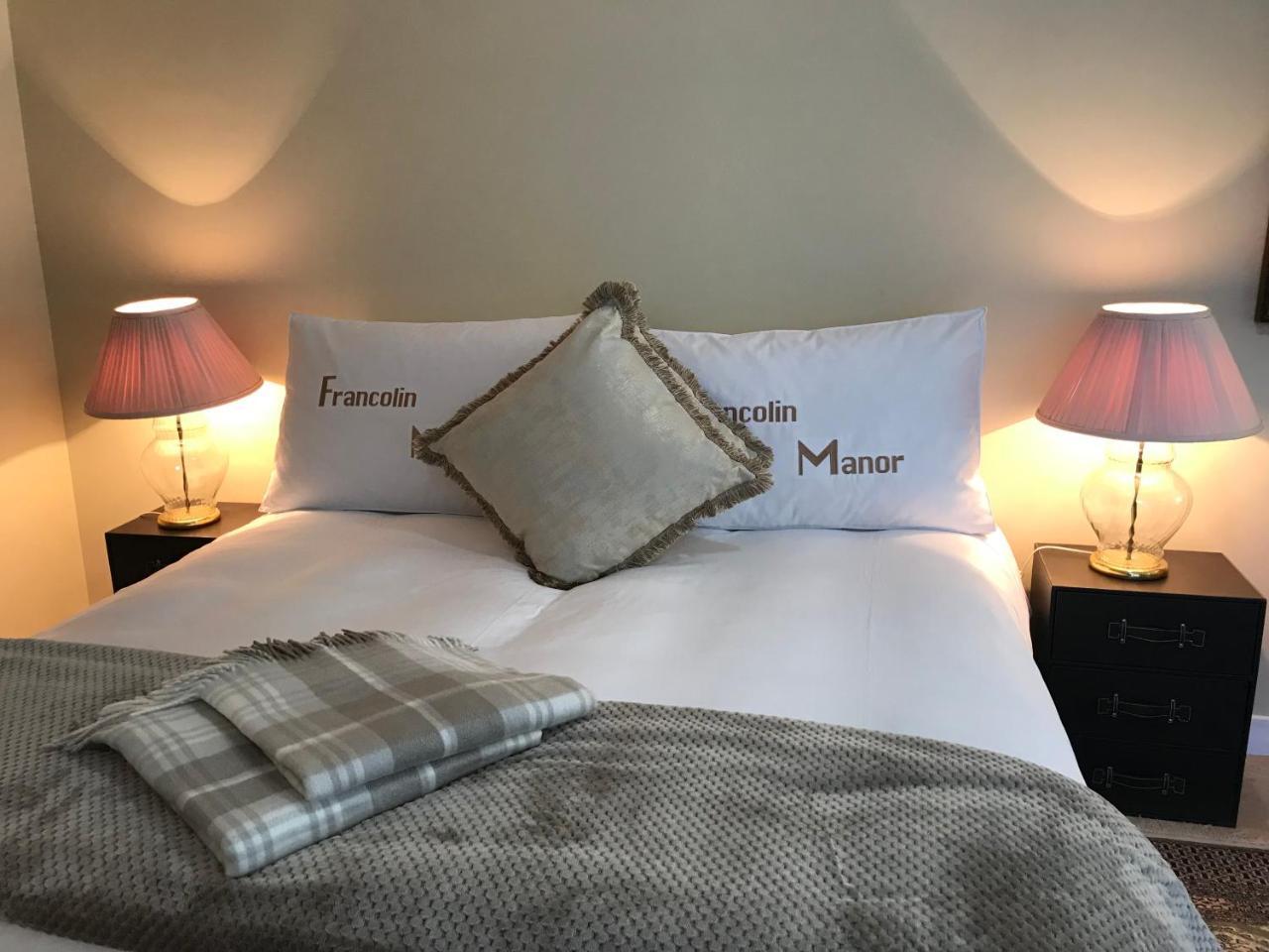 Francolin Manor Bed & Breakfast Херманус Екстериор снимка